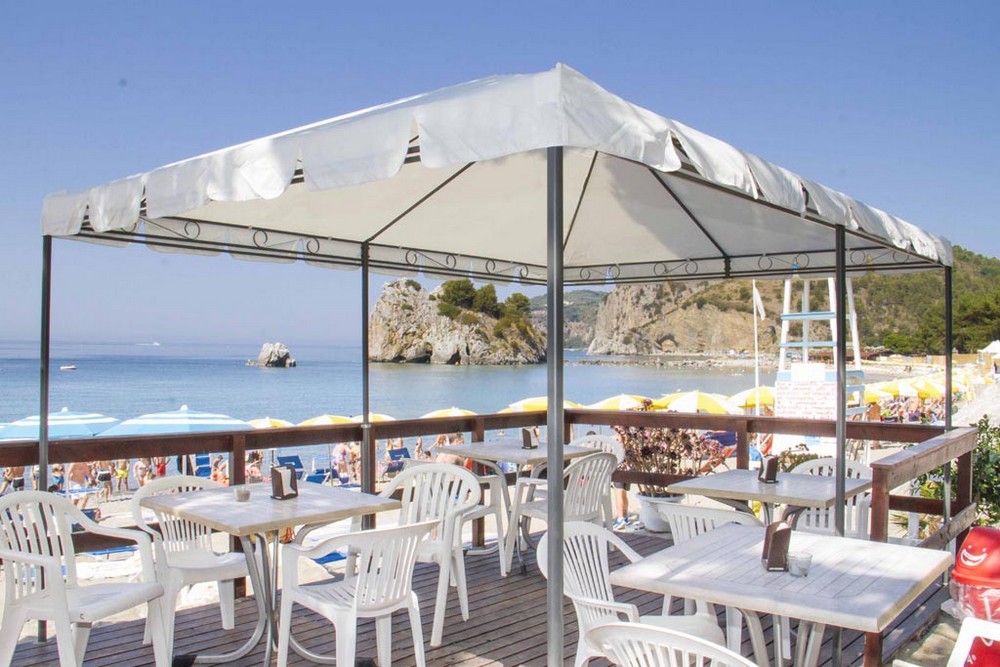 Villaggio Black Marlin